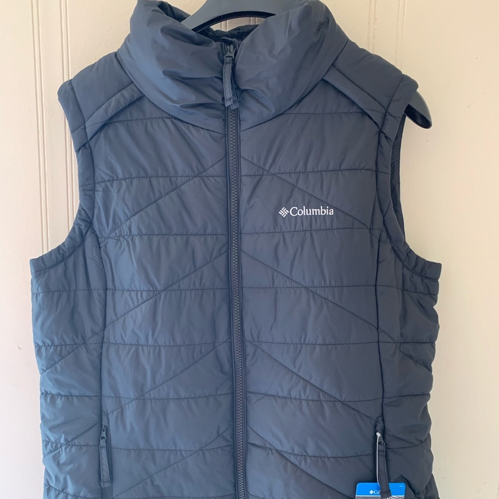Women vest. Columbia thermal reflective omni-heat NEW vest. Black color, size XL
